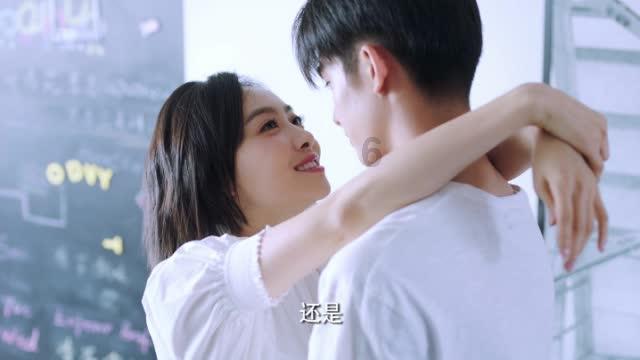 破碎的雕像